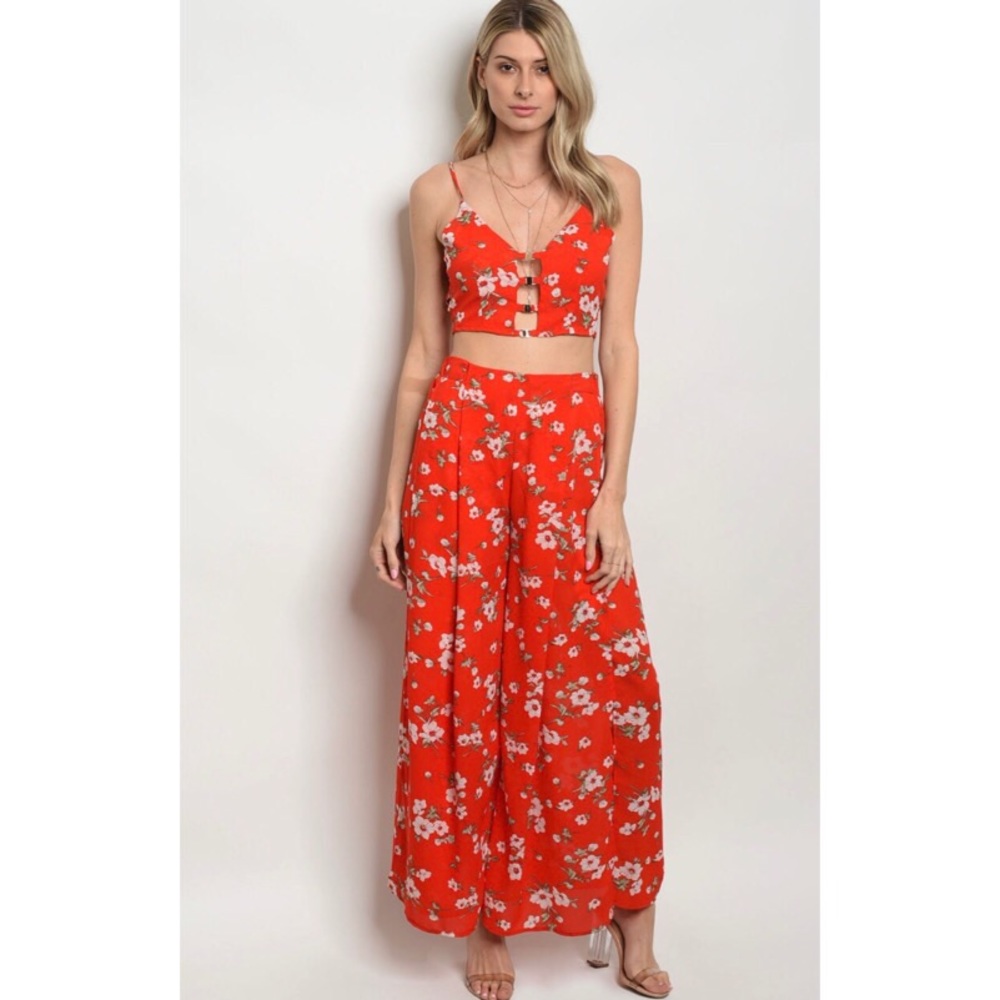 Floral Red two piece Set - Picture 2 of 8